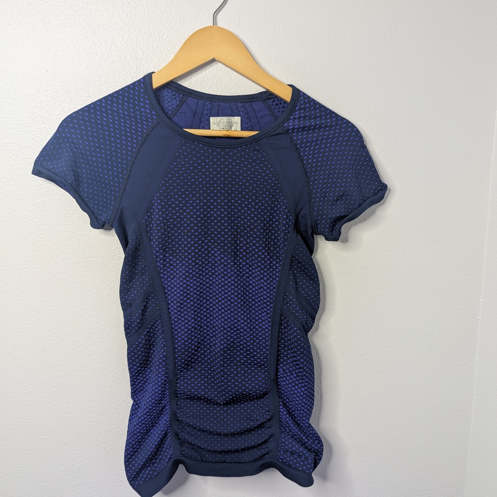 Athleta Seamless Performance Tee Women’s XS – Navy Blue & Purple Ruched